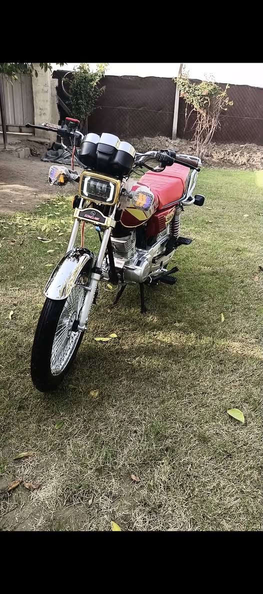 سلام عليكم اخوان دراجة تايگر
مويل 25 نضيفة ومال جناي وخير من اللة
اوراق كاملة دراجة احلى من الصورة
المكان بابل قرب سيطرة الاثار مقابيل كوين بارك
السعر 750 وبيهة مجال للشراي
ملاحظة؛؛ ابو ال 675لا تخابر، 
رقم ***********  والشراي بي خير ويدلل
