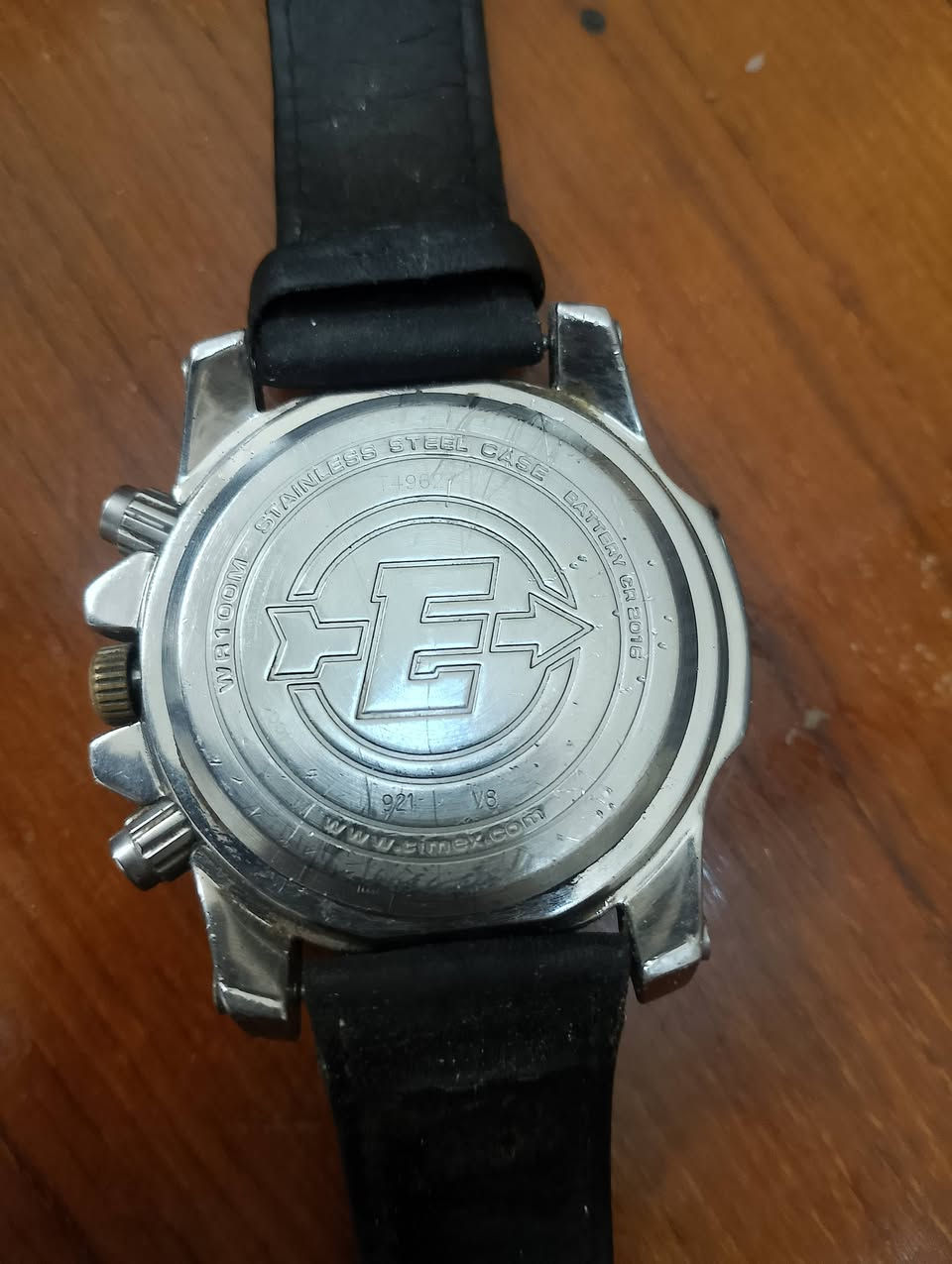 غراض للبيع شارع فلسطين قرب مستشفى الكندي ***********
