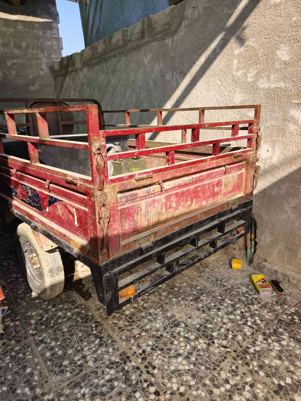 سلام عليكم ستوته دايوان اللبيع موديل 15اوراق كامله مكينه كايمه ماعرف لاطشه معلكه ولف ماعرف كير خير من الله بديها نضيف ضفيره جدد سلف باتري جديد ستوته مال عيشه اللبيع ب600وبيها مجال قليل العنوان بغداد المعامل الشراي ينتصل ***********
