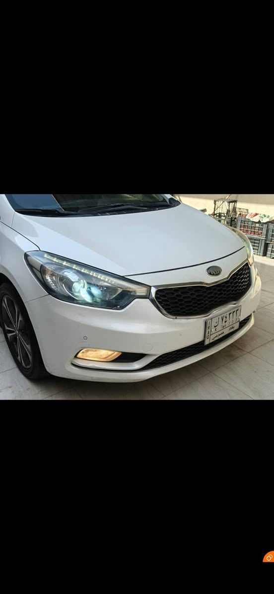 على عشاق سيراتو الجديد موديل 14 مكفوله من الضربه والتبديل والفتح سياره جديده ماشيه 100 فول مواصفات بصمه تشغيل وبصمه ابواب رقم بغداد سياره جديده بمعنى الكلمه محرك وكير شرط مامفتوحات تبريد تدفيه استخدام نازك السعر 130 ***********
