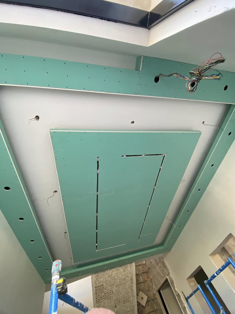 عبود لديكور الشغل درجه درجه اوله الااستفسار ***********  العنوان كربلاء
