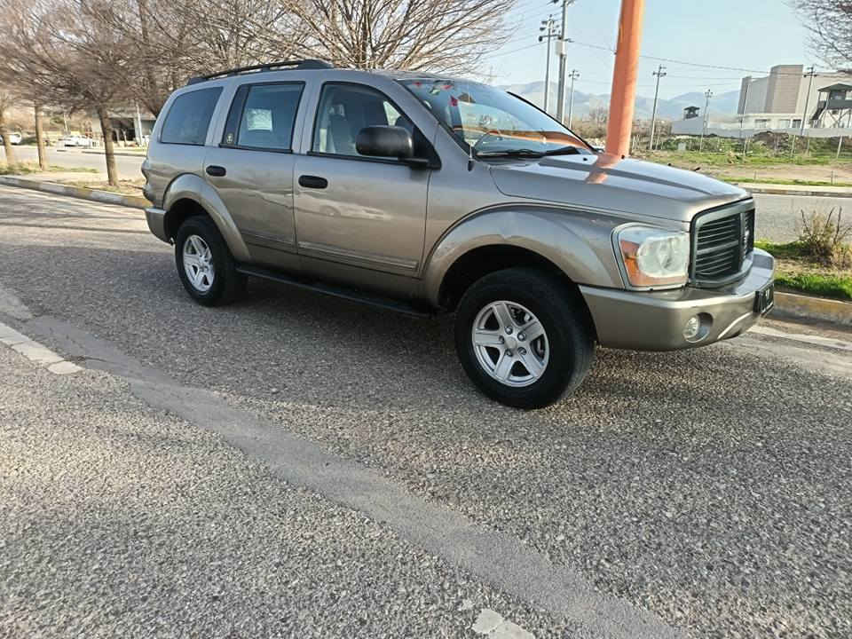 دۆج  مۆدیل ٢٠٠٦ هەمووکیانێ تازەیە ەعمێ نیە فول مواسەفات جرکەێ تیانیە
سعر 40گەلاو معامەلە گۆڕینەوەش
***********
*********** السليمانية, العراق
