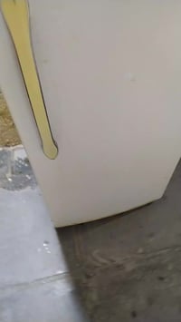 ثلاجه • نضيفه • النهروان شارع الشمري