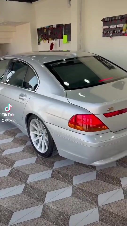 745 باب قصير للبيع
السياره مضمونه لاعطل ولا مشكله خلاص
مديومه من الطول للطول
تبريد هذا الموسم مسوي
عربانه خليفه
صدر أمامي نفض مشط اذرع دبلات
تخم تاير جديد 2025
ابوب شفط بردات
شلعه وانطلاقه تخبل 
لايت عدسات وعالي زنون
منضومة البانزين كامله
غرفه جديده
اي نقص تلكا ينزل من سعرها
السياره صبغ حزام بدون اي حادث او تبديل
السعر 120 مجال قليل 
مكينه 40
مكان حله
***********
