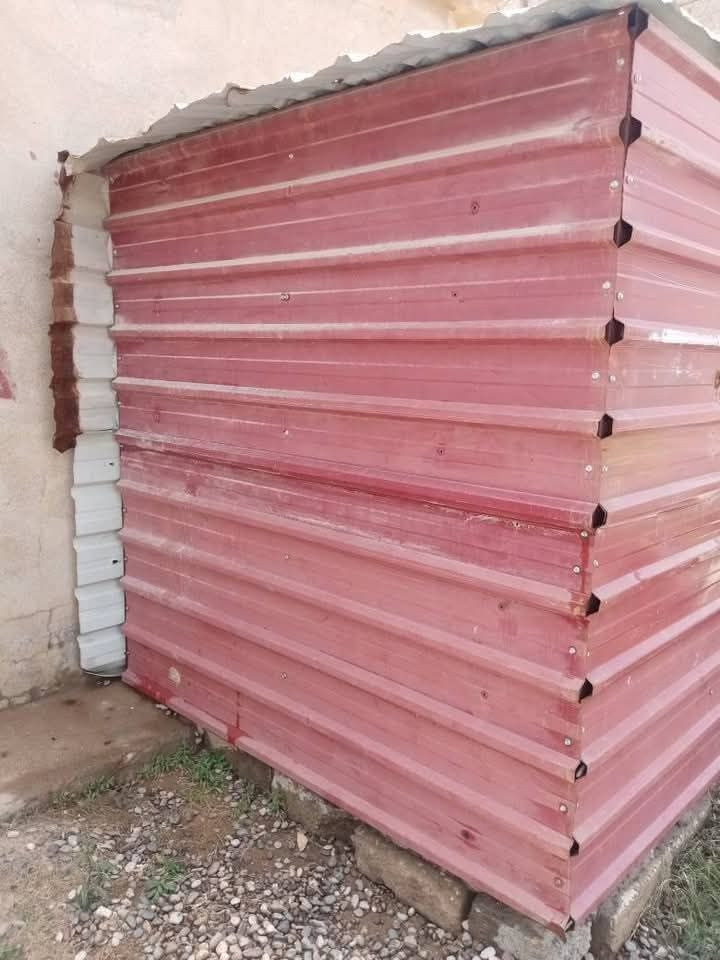 كشك للبيع الشراي يتصل ***********
