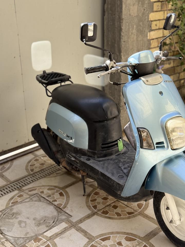 سلام عليكم  السعر 500 وبيه مجال
*********** كربلاء الحر
