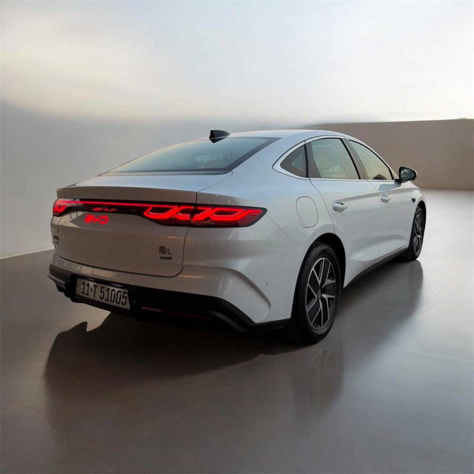 بي واي دي كن ل BYD Qin L فول 1/1
موديل ٢٥

بانوراما

١٣ كامرة

١٢ حساس

رادار جانبي وامامي 

اوتو بارك

داش كام وتصوير اثناء انطفاء السيارة 

شحن 120

ماشية 14000 الف

داخل ابيض

السعر 26.500 عراقي 

*********** 

بسمي تحويل مباشر

