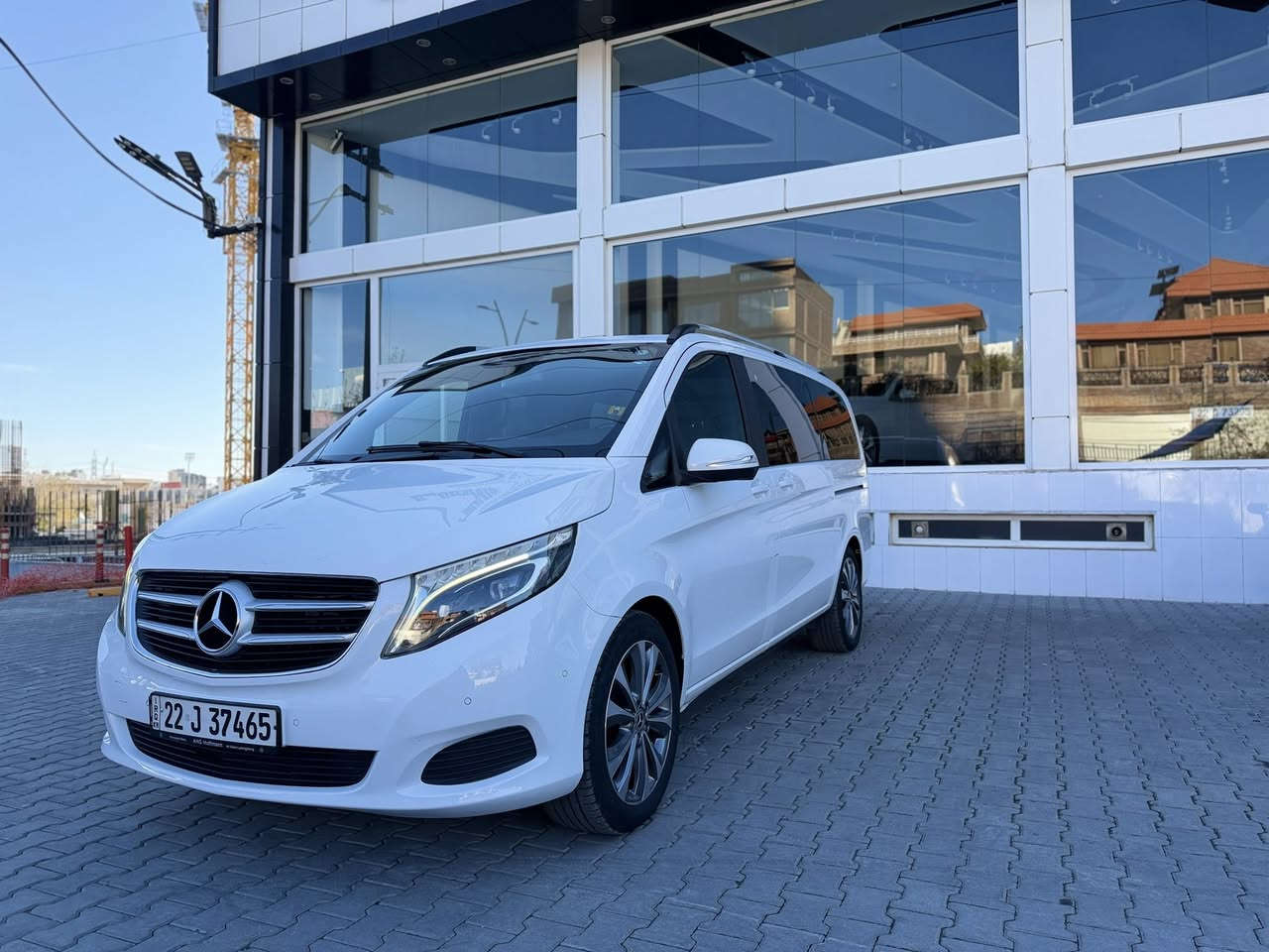 Mercedes V-class 
V220D
موديل :2014
وارد: خليجي 
حجم المحرك : 4 سلندر ديزل 
المسافة المقطوعة :170000كم
رقم أربيل 
5 أبواب- حساسات - كاميرا - رادار - تحديد سرعة تفاعلية - كشنات VIP -و مواصفات لخ 
للاستفسار : ***********
————————————-
Mercedes C-class 
V220D 
ساڵ: 2014 
خەسڵەت : خلیجی
قەبارەی بزوێنەر :4 بستۆن گاز
ماوەی رۆشتن :170000 کم 
ژمارە هەولێر 
5 دەرگا ـ حاسەی پێش و دوا ـ کامێرا ـ رادار ـ تەحدید سرعە ـ کوشن VIP- و زۆر مواصەفاتی تر 
بۆ پەیوەندی: ***********
