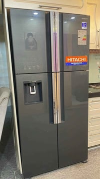 هيتاشي • حجم كبير • قليلة الاستخدام