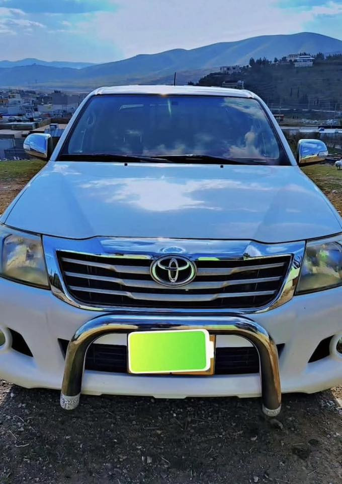 بۆفرۆشتن. 🛻🎌🛻 للبیع

مەرزیە دەبل ئەکسڵ مۆدیل 2012ی بتڵ 

گیڕو مەکینەی دەست کاری نەکراوە هیج لئ دراویو 
بۆیاخی نیە 
‏120km هەقیقی ڕۆشتوە 

بەشەرتی 10فیتەر وەک دەقی شەریکە ماوەتۆ  
تەنهااا ژینگەو ڕیکاو بانی بەسەر جووە 
کوشن چڵت و تەبریت بەناو کردنو خرامە بەشەرت

سعر /في التعليق يتم الرد فورا على المسنجر ✍🏻

نرخ/ لە کۆمێنت بنوسە یەکسەر وەڵام دەدەیتەوە 📮

ژمارەی خاوەن سەیارە : ***********☎️
