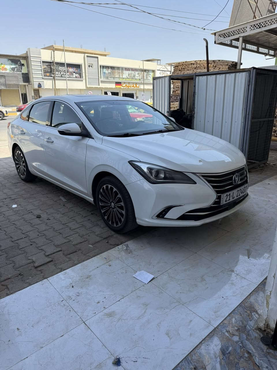 شانجان ايدو بلص 
موديل ٢٠١٩ 
لون ابيض 
ماشيه ٦٠ الف 
فول مواصفات 
بصمه 
كشن جلد 
شاشه 
كامره 
حساس …
سنويه لحد ٢٠٢٩ 
السياره بأسمي تحويل ثاني يوم
سعر 108 و بيها مجال
اتصال ☎️ ***********
