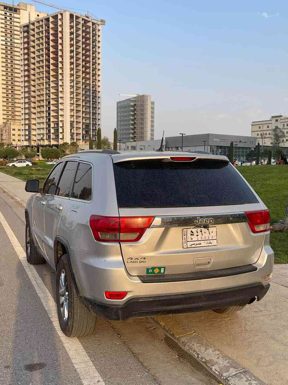 Jeep Laredo 2012 
دووپەلە بۆیاغی هەیە 
سوکان ڤۆلیۆم 
كامێرا
تەبرید مەرکەزی 
کوشین کارەبای
پێش و دوای حەساس 
هەمووگیانی زۆر خاوێن مایتەوە
رەقەم و سەنەوی پلاستیك لەگەلە
مالی مەدەنی هەمووشتی بەشەرت
گێرومەکینەوکارەبای دەعامی بۆ دەعامی بەشەرت 
شوین // هەولێر
سعر 95 وەرەقە و مەجال
بۆ زانیاری زیاتر نامە بنێرن لە خزمەتدام . أربيل, العراق


**إذا كنت صاحب هذا الإعلان وتريد حذفه لأي سبب، رجاءا أرسل رسالة إلى الدعم الفني**