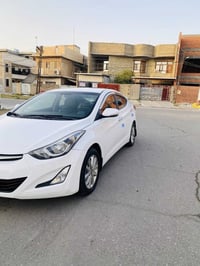 النترا • ٢٠١٥ • شاشة تيسلا