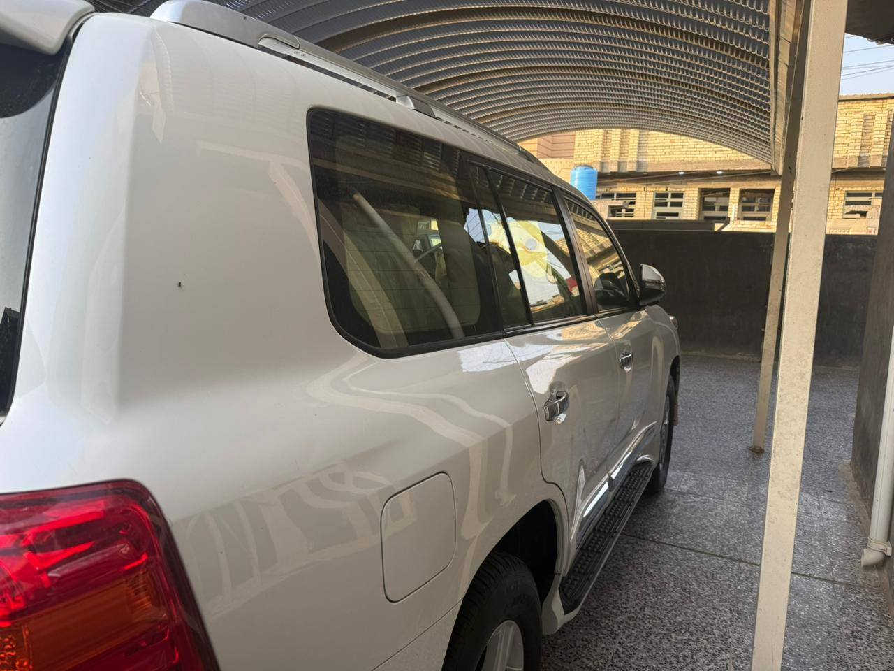 للبيع تويوتا لاندكروز ٢٠١٢
ماشيه ١٠١
رقم أربيل
السعر ٣٥٥
للاستفسار ***********
