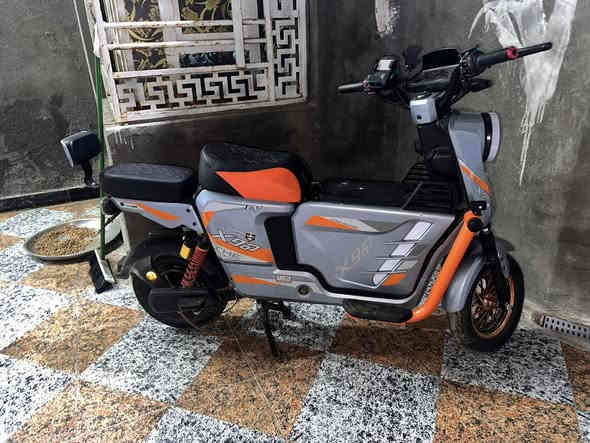 x900 للبيع صارلي ٥ايام من خذيتها مشحونه مرتين خذيتها من العشار وكيل مو مستخدمه سعر 600 ….***********بصره أبي الخصيب
