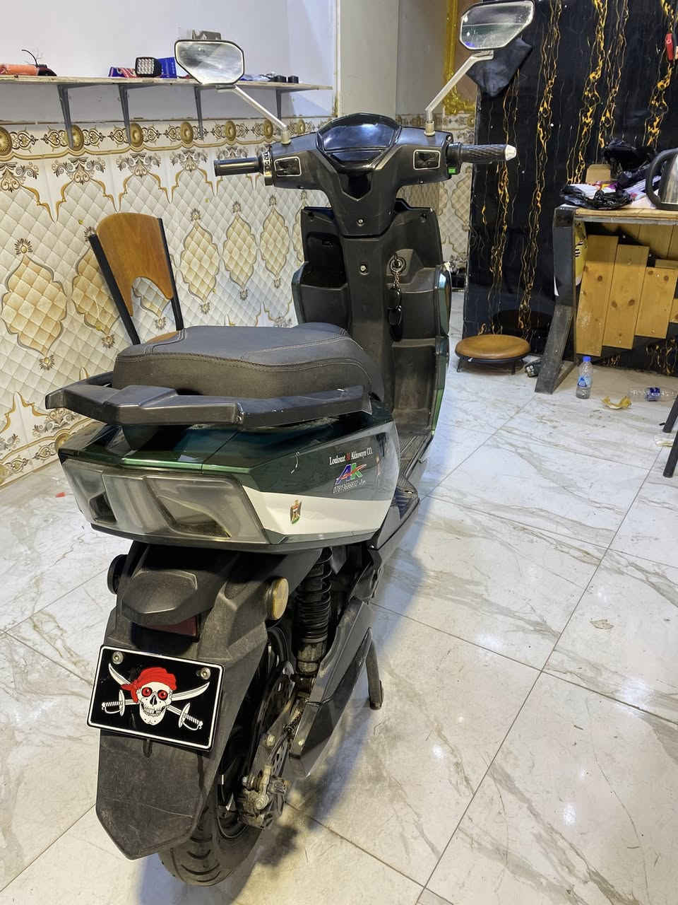 السلام عليكم دراجه شحن2025 للبيع ماشاءالله عليها تاير حجم 12 ارتفاعها عالي گشر نظيف بطاريات نظيفه سريعه بيها سماعات تشتغل بصمه وسويج سعرها فقط 550 وبيها مجال للتواصل ***********
