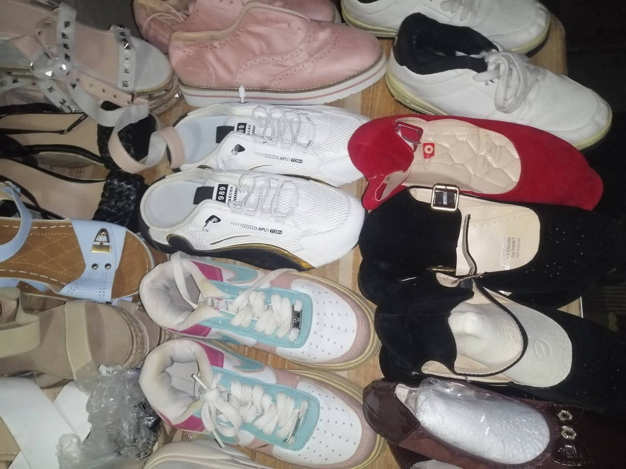 حبايب گلبي عندي كميه احذيه نساء و رجال قياسات من 36 45 طوني بيهم سعر بل عافيه


**إذا كنت صاحب هذا الإعلان وتريد حذفه لأي سبب، رجاءا أرسل رسالة إلى الدعم الفني**