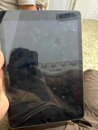 آيباد ٩ • ٦٤ • استعمال قليل