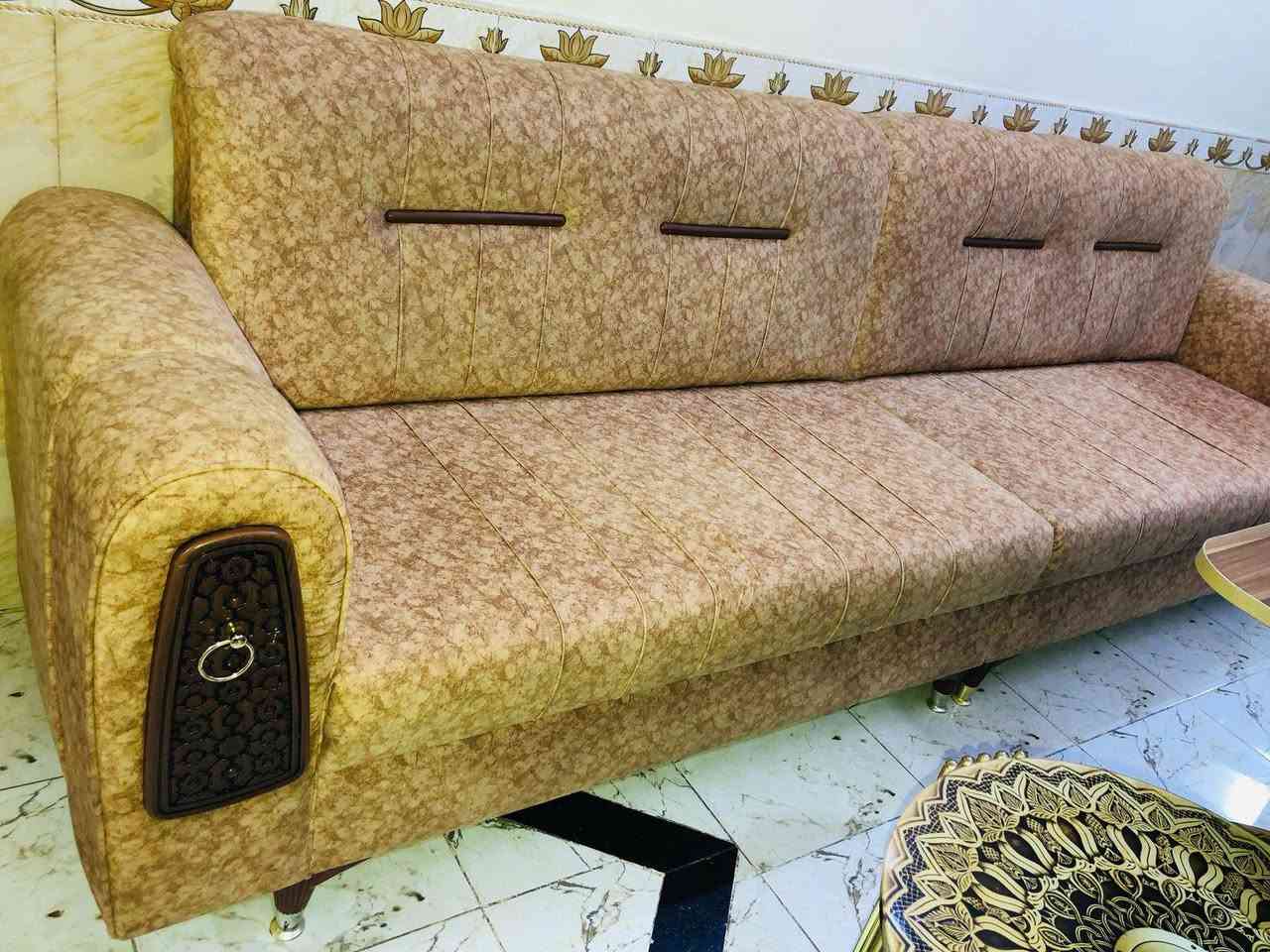 من رخصة الادمن
قنفتين نجاره للبيع 
طولهن ٣ متر
السعر 225. الف وبيهن مجال
حله الحي العسكري
***********
