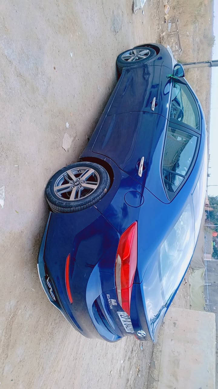 سلام عليكم النتراء 17 أمريكي مكينه كير تبريد كهربائيات جاهزات خير من الله سياره بيها 4 قطع صبغ وتبديل باب الصدر أصلي فقط مكاني ذي قار سوك الشيوخ سعر 105 وبيها مجال رقم التلفون ***********
