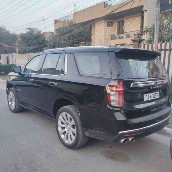 السلام عليكم تاهو 2022 بريمير خليجي كفاله 
مكينة كير مكفول من الفتح

• فول1/1 جكات دشبول الكتروني 
•بانوراما مقاعد جلد اصلي 
• جميع المقاعد امامي خلفي كهرباء 
• مقاعد تدفئه تبريد
• ستيرن تدفئه تبريد حساسات امامي خلفي
• كشن السائق هزاز شاشه العدادات ديجيتل 
• كاميرات 360
• رادارات امامي و خلفي وجانبيه 
• نقاط عمياء تشغيل عن بعد 
• مانع تصادم تلقائي 
• ثلاث شاشات ( 2 خلفيه في الكراسي ) 
• صندوق كهرباء 
 • خمس بصمات شاحن لاسلكي
• دوسات كهربائيه 
• ثلاجه 
• علامه شوفرليت اسود مضيئه
ماشية 153

وباقي مواصفات البريمير المعروفه وتفاصيل داخل الصور 
بارد على كد 4 اصابع بالجاملغ الخلفي

السعر 535 وبيه مجال
للاستفسار ع الرقم : ***********
