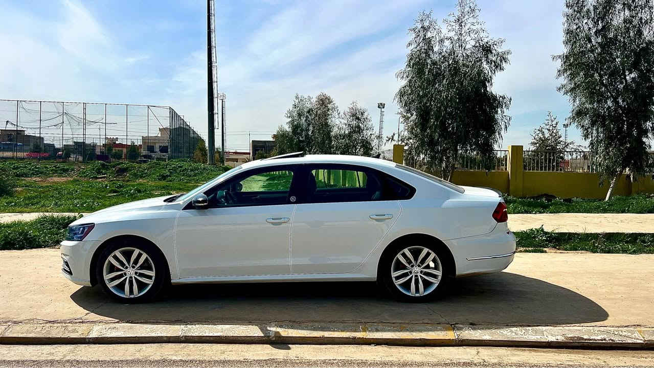 passat فولكس واكن
موديل 2019
فول مواصفات 1/1
ماشية 120 الف ميل
كلين تايتل بدون ضرر مكفولة كفالة عامة
محرك 2000 تربو  TSi 
محرك كير شرط 
بصمة
سلايد 
تحكمات ستيرن
كشن جلد كهربائي وتدفئة
كشن مساج ورئاسي
مثبت سرعة
مرأة شفط كهربائي
تبريد ماوس
رقم دهوك
شرط التحويل والغرامات
عنوان الموصل
بيع او مراوس بكامري حديث
 واتساب ***********
*********** واتساب موصل, نينوى
