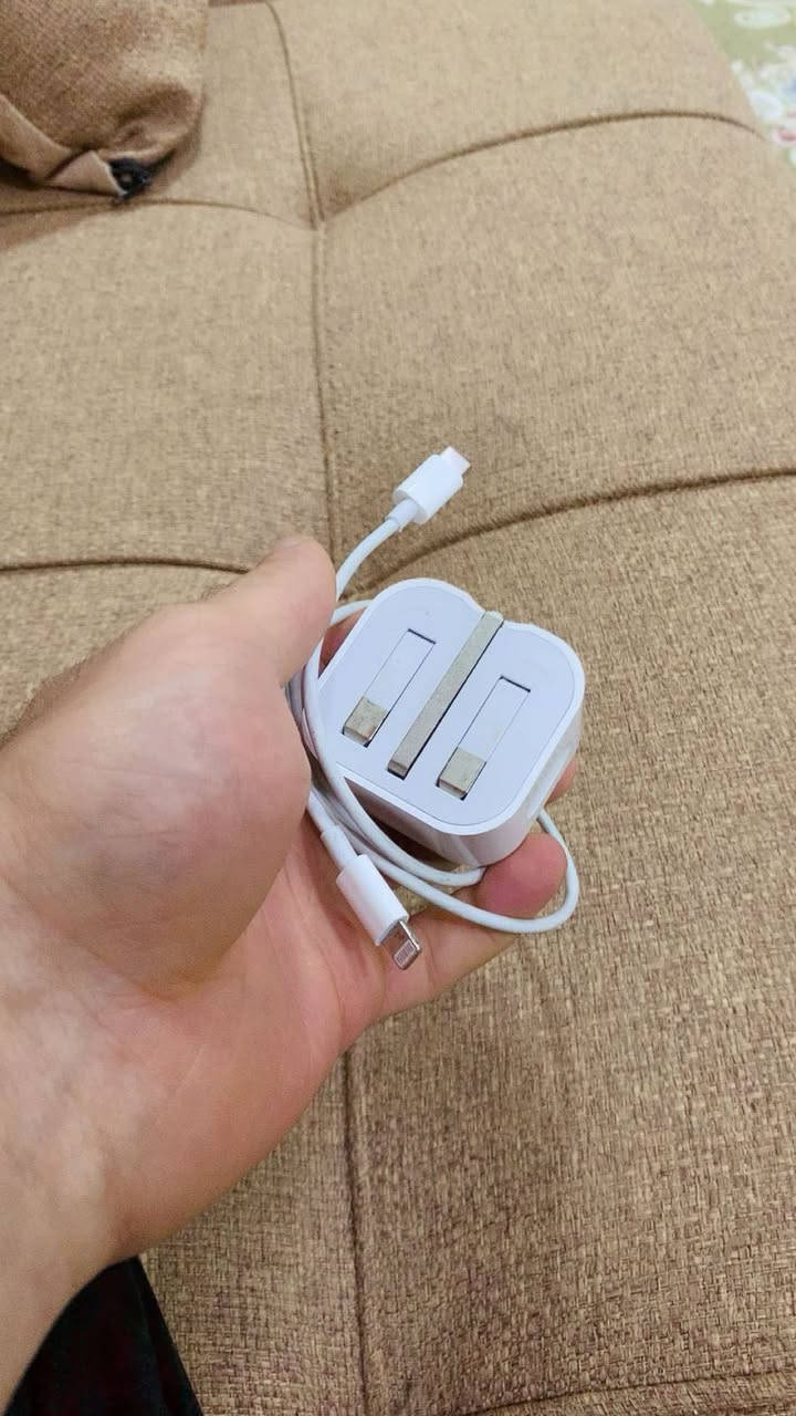 السلام عليكم اكس ماكس ذاكرة 512 الموبايل يشهد الله جديد ونظيف مستبدل فقط بطارية والشاشة بيها خط  الموبايل كله كفاله والله العظيم هو وشاحنة اصلية مال ايباد9 الموبايل  ما مفتوح بس بأستبدال البطارية السعر 190 وبي مجال واتساب
***********
