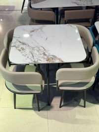 مائدة بورسلين ٤كراسي • ٨٠×٨٠سم • نقد وتقسيط