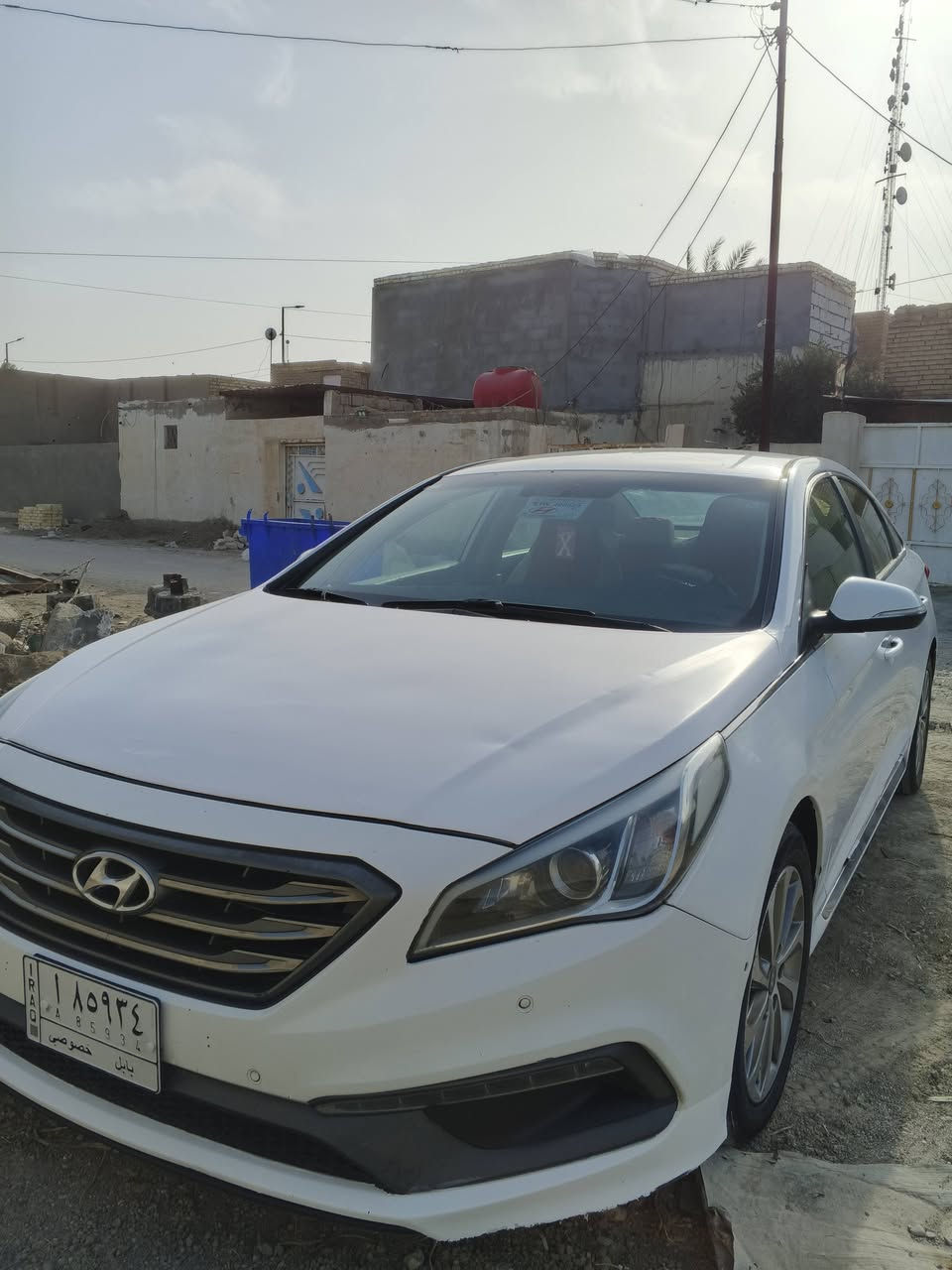 للبيع سوناتا sport 
2015 وارد امريكي
فول موصفات عده الفتحه والبصمه 
مكان بابل القاسم 
رقم بابل مشروع وطني
السعر 125 
للاستفسار ***********
