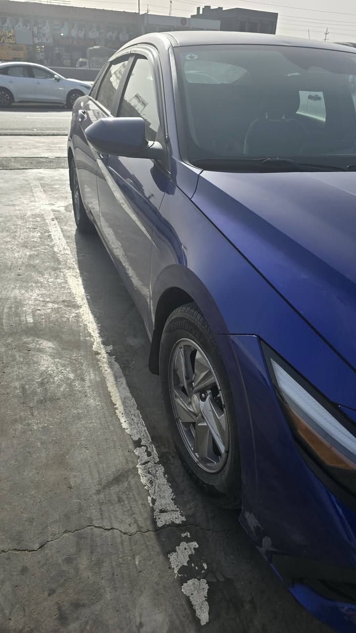 السلام عليكم
النترا  ٢٤ أمريكي بدون حادث حادث خلفي خفي بدون ايرباك 
مكينة ٢٠٠٠ دوش 
سيارة نص مواصفات 
ماشيه ٥٥ ك سيارة نضيفه بأسمي 
السعر ١٥٠ وبيها مجال حك جيه 
***********
مكان السياره بغداد مجمع بسمايه
