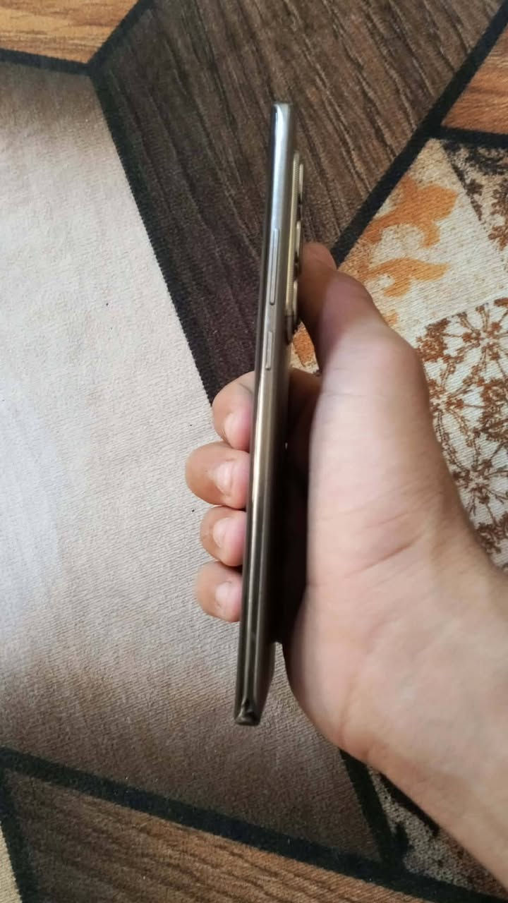 السلام عليكم جهاز لبيع هوت 50 برو بلاص جهاز نضيف اي شي ما مبدل بي البطاريه 5000M الكامره الخلفيه 50M الامامية13 M كارتون ويا شاحنه ويا الذاكره 256 البوبجي 60 فريم الرقم *********** بغداد مدينه الصدر سعر 180 بي مجال حك الجيه 🥶
