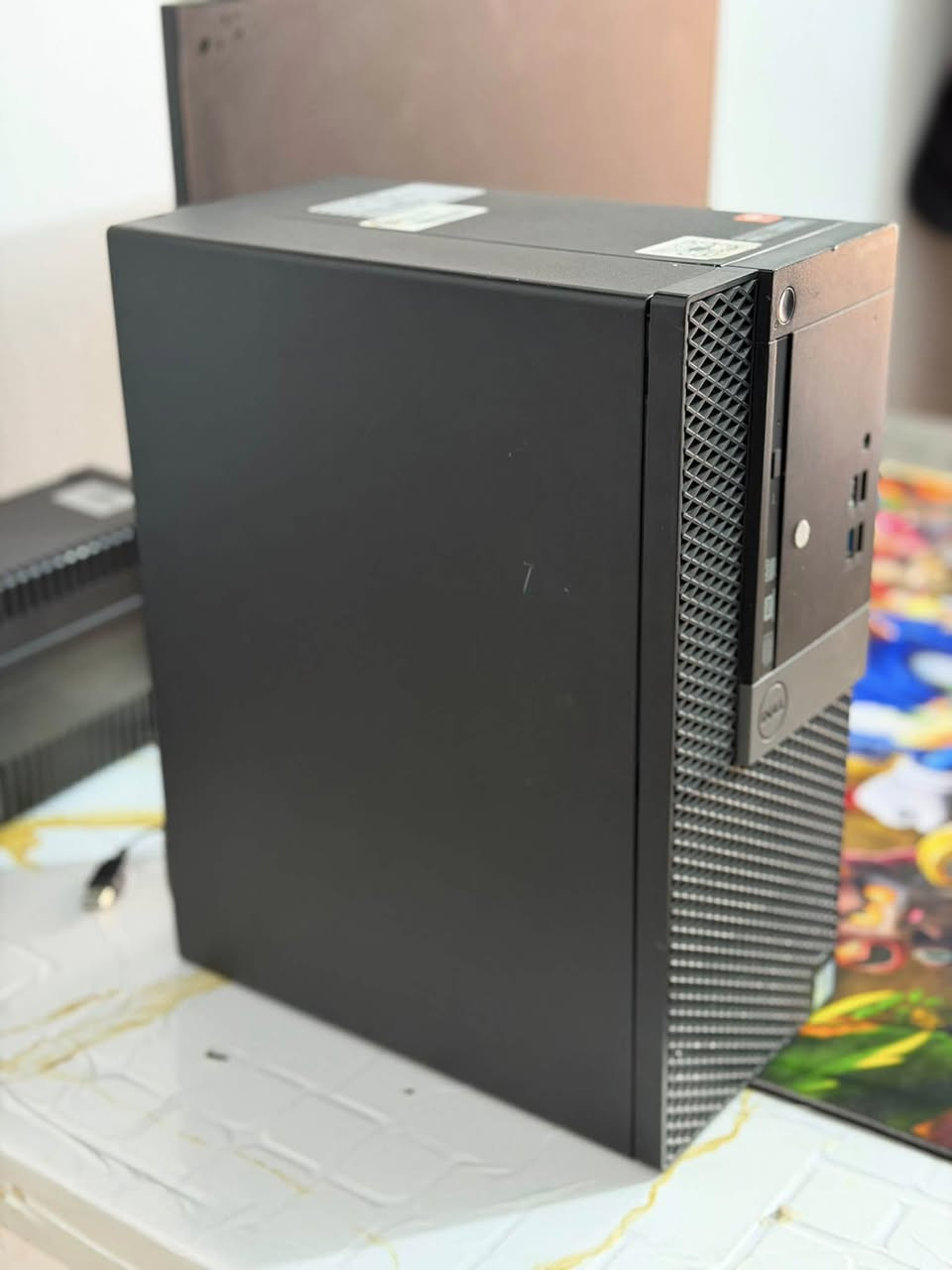 سلام عليكم  تجميعه كامله للبيع
CORE I5 جيل سادس

1050TI ماركة كلاكس

8GB DDR4 تردد 3200 

تخزين 1.27 تيرا HDD ماركة سامسونج و توشيبا

SSD M.2 256GB ماركة مايكرون

ماوس من  red dragon  والكيبورد مثل الي بالصوره 

والشاشة من msi حجمه 25  /120H

12 منفذ USB نوع 3.0 السريع الي لونه ازرك وباقي مواصفات معروفة

السعر  450 الف 

مكاني الديوانية 

***********
