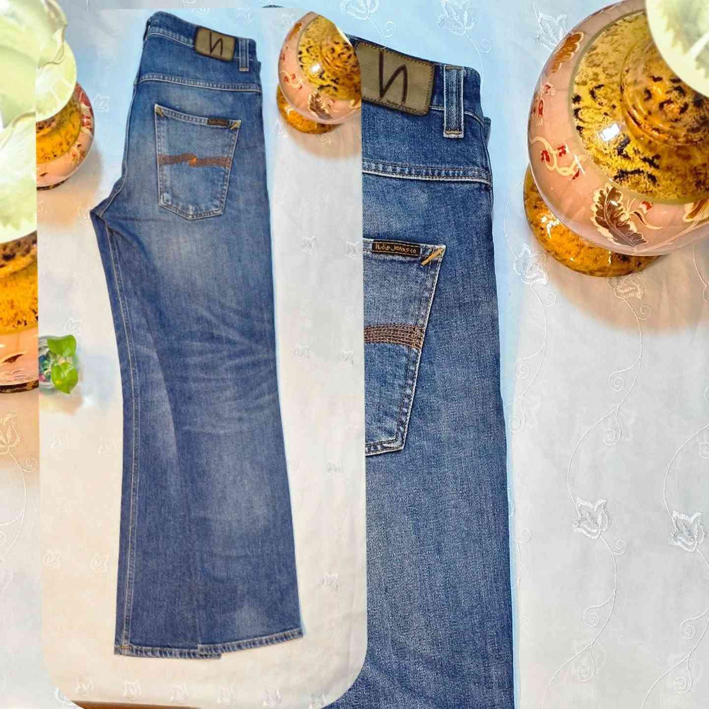 قطعة واحدة 
السعر:7,000 
التوصيل:3,000 
القياس:w33_L30
​👖 بانتل جينز Nudie Jeans Co أصلي - صناعة إيطالية
​للبيع جينز فاخر من البراند السويدي الشهير Nudie Jeans، المعروف بجودته العالية واستدامته. القطعة أصلية وتتميز بتفاصيلها اليدوية المتقنة.
​البراند: Nudie Jeans Co.
​الصناعة: صنع في إيطاليا (Fabriqué en Italie).
​الخامة: قطن عضوي (Organic Cotton) بنسبة 98% مع 2% ليكرا لراحة أكبر.
​اللون: أزرق نيلي كلاسيكي مع غسلة طبيعية جذابة.
​التصميم: إغلاق بأزرار معدنية محفور عليها شعار الماركة، مع تطريز البراند الشهير على الجيوب الخلفية.
​الحالة: ممتازة جداً ونظيفة.
#fashionstyle #explore #عبودي_فاشن #فاشن #الحمدلله


**إذا كنت صاحب هذا الإعلان وتريد حذفه لأي سبب، رجاءا أرسل رسالة إلى الدعم الفني**