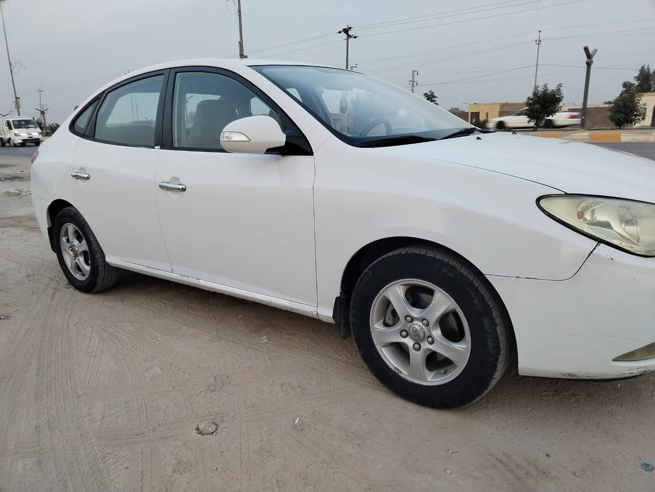 سلام عليكم النترا للبيع مكفولة كفالة عامه ماعده أربع أصابع بارد رقم سليمانيه جديد اسعر 117 وبيه مجال اتواصل فقط على ارقم *********** عنوان الديوانية
