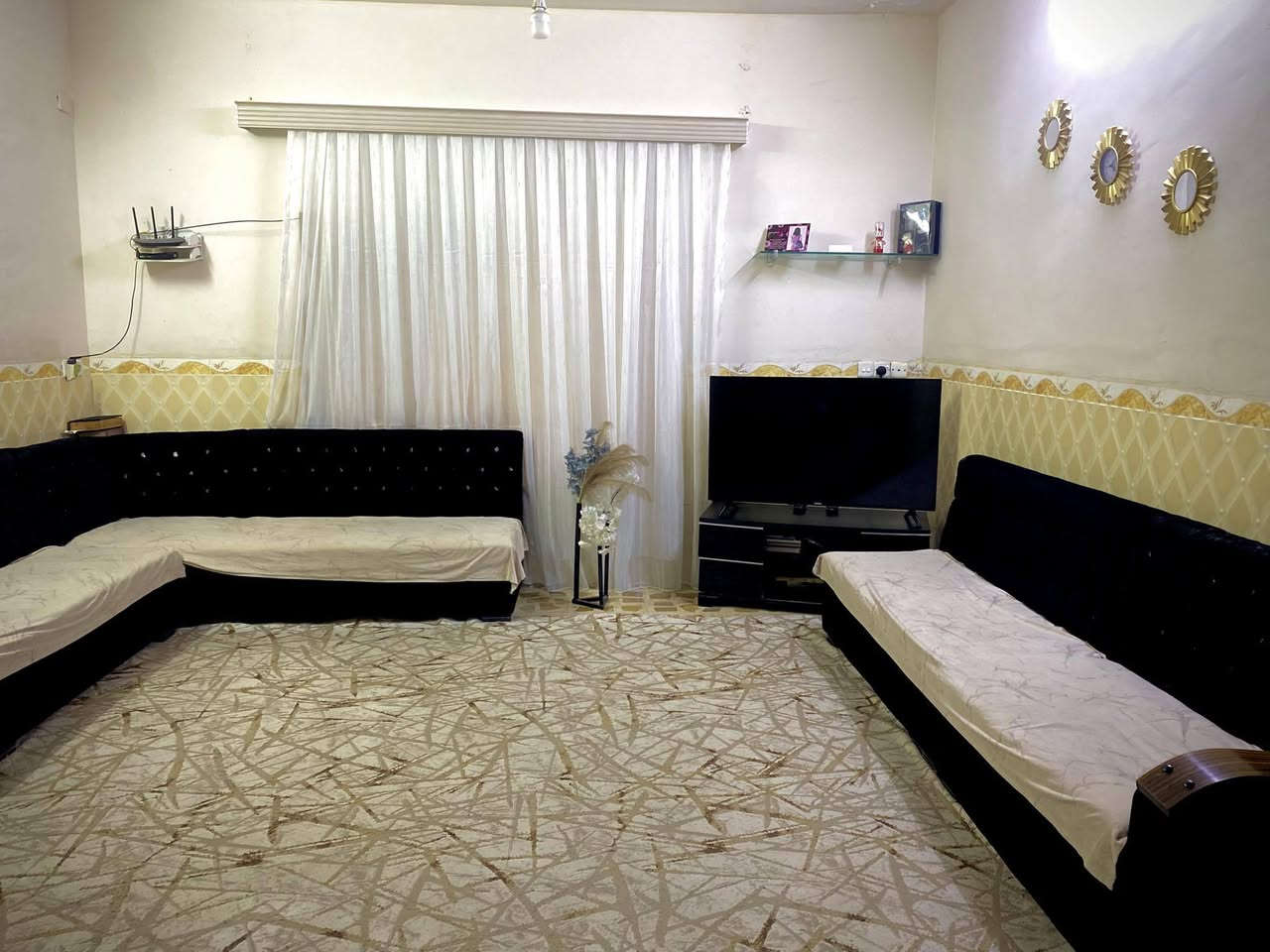 ديوان للبيع سعر ٢٠٠وبي مجال للمعامله


**إذا كنت صاحب هذا الإعلان وتريد حذفه لأي سبب، رجاءا أرسل رسالة إلى الدعم الفني**