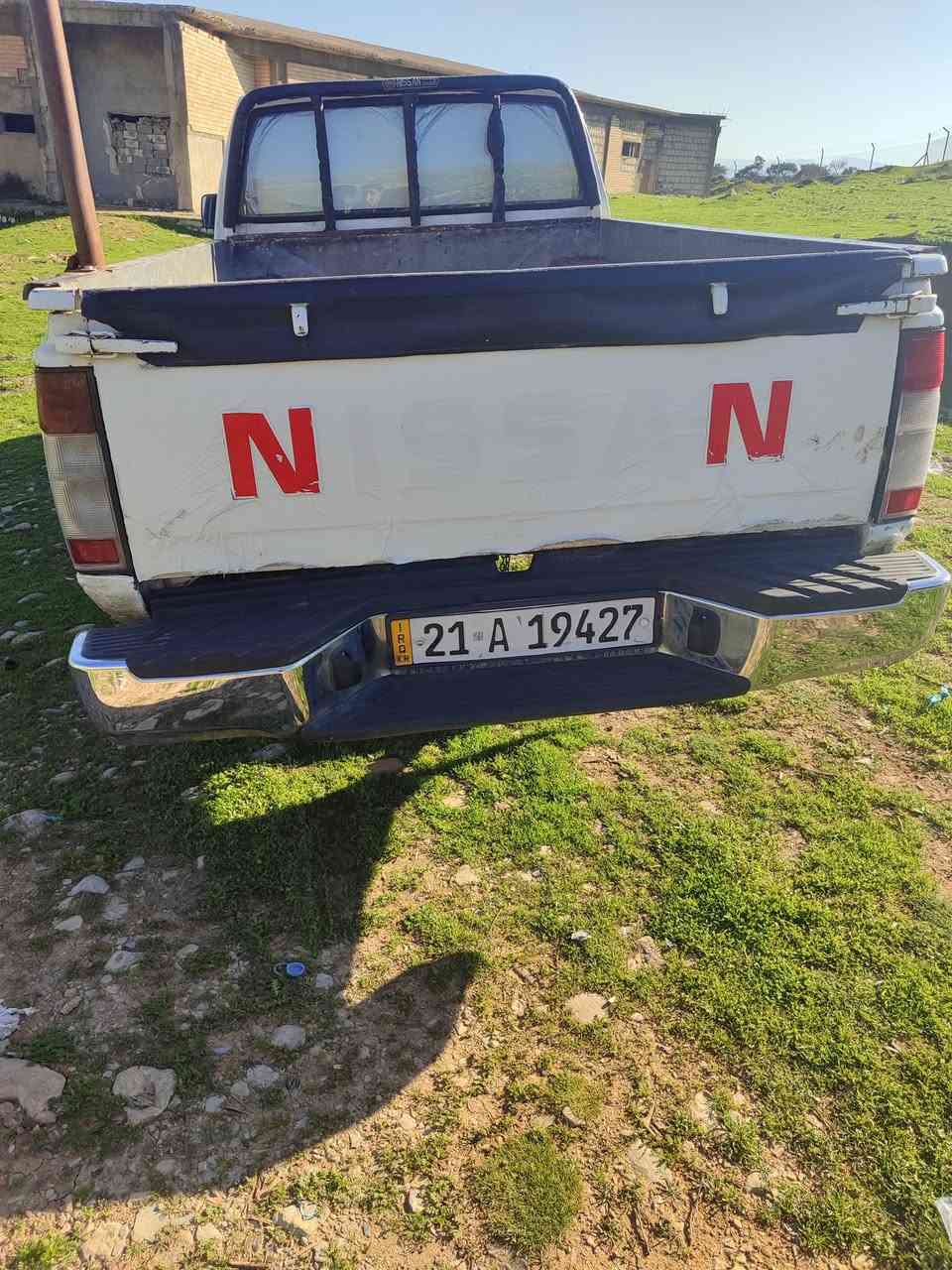 بەناویی خوای گەوڕە
نیسان تاک 2001تەبڕیدە گیروو مەکینەوو  ئەکسلی بەشەڕت سەیاڕەکە بۆنیدوو چەمە لۆخیکی ڕەشە   سەنە وی تا2028تازەیە دیناڕیک مەسڕەڤیی نیە بەشەڕتی ڤیتە ر  ماشااڵڵە زۆڕ لەڕەسمەکان جوانتڕە   بیکیشەوو بیمشکیلە  بوسعڕ *********** ئەدمینی دڵ
