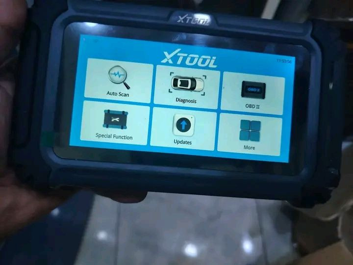 جهاز تشخيص اعطال السيارات Xtool D5S 5 مع أنظمة الماسح الضوئي الكامل obd2 التشخيص التلقائي مع 15 خدمة CANFD FCA و تحديث مجاني مدى الحياة.
للمزيد من المعلومات مراسلة الصفحة
***********واتساب
