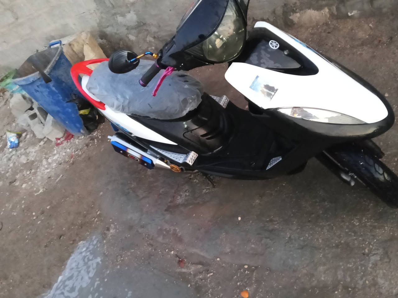 سلام عليكم
دراجه ماكس عدله للبيع 
الدراجه مامفتوحه بوشه بلادي 49
الدراجه مزوده مثل ماموضح ب الصوره 
صالنصه بي اف  الدراجه شلعه ومعدل 
رقم الهاتف ***********
السعر واحد وبيه مجال مكاني كربلاء المقدسة 
حي البعث
