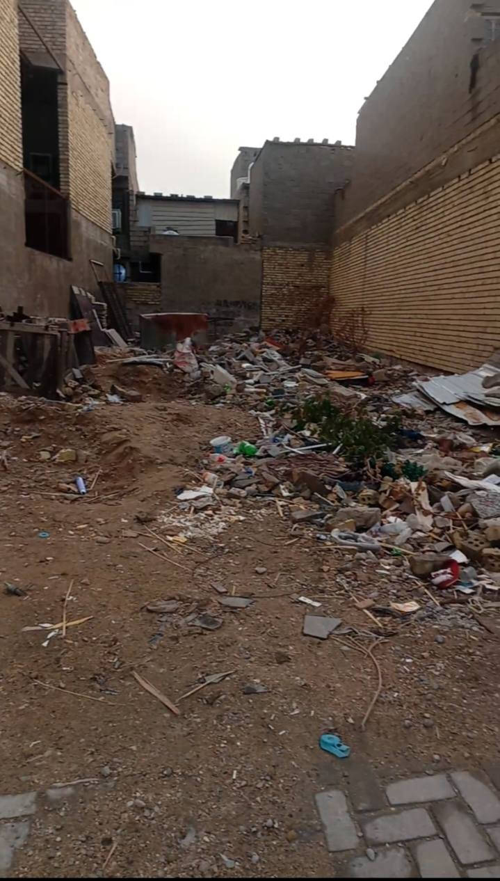 السلام عليكم
قطه أرض  المساحه 200 متر واجهه 8 نزال 25  تريد كلهه ابيع تريد نصهه حي السفير 
قريبه كلش عالعبيدي
***********
