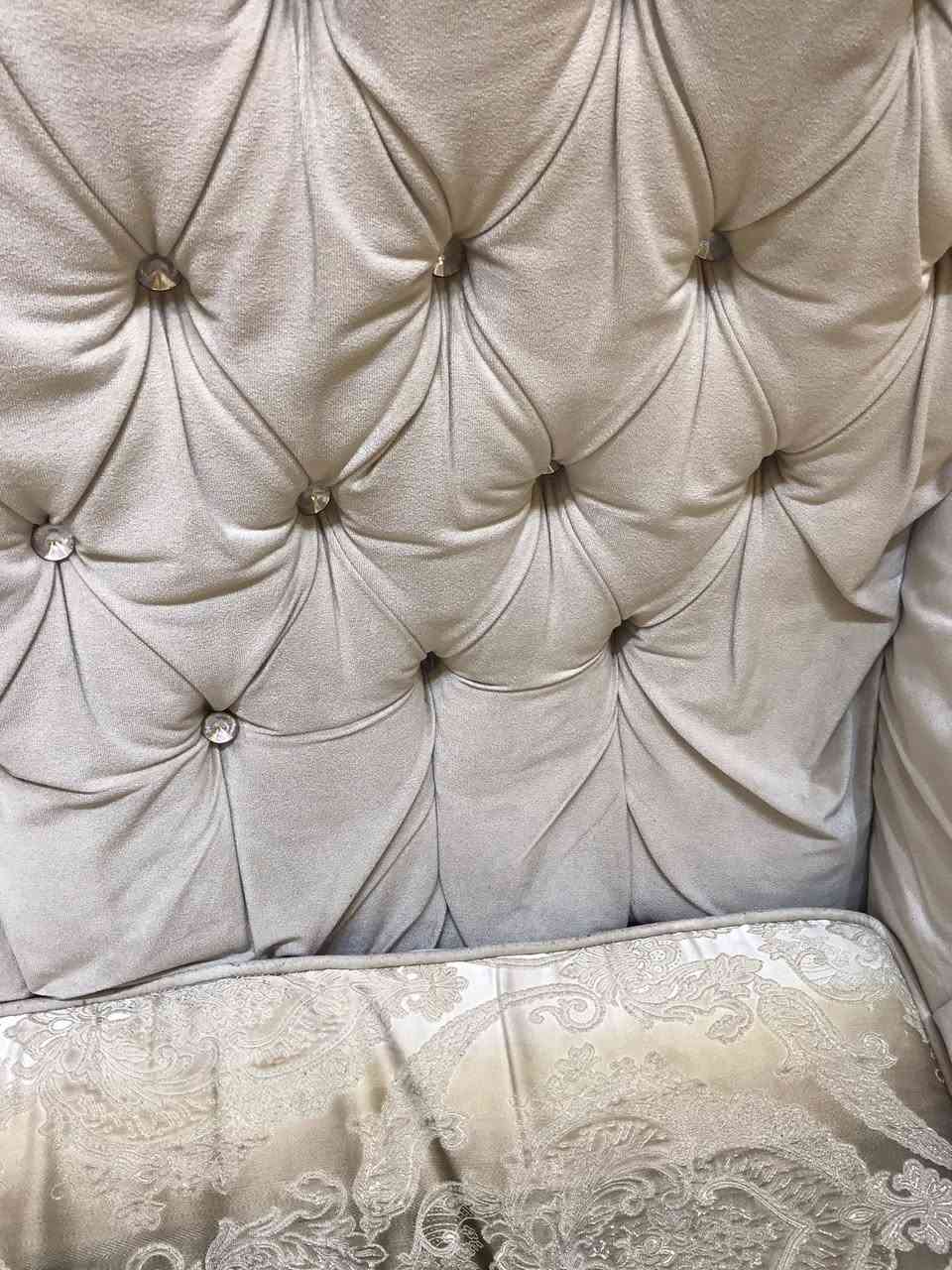 السلام عليكم تخم ملكي جديد ونظيف العنوان بغداد للاستفسار الاتصال على الرقم *********** او المراسله دايركت السعر 700
