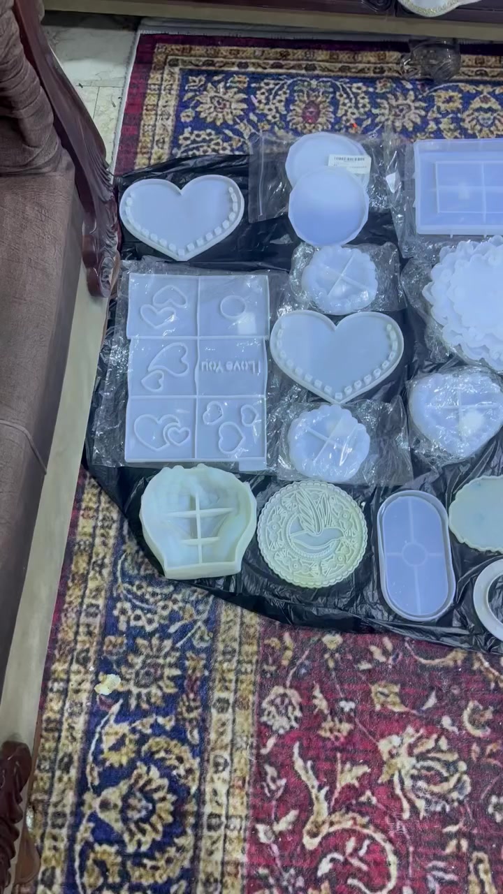 السلام عليكم مجموعة قوالب فائضة عن الحاجة للبيع  و ٩٠ ٪؜ منهن غير مستخدم و الي يحتاج منهن ياخذ سكرين للقالب الي يريده  و يراسلني خاص و بخدمتكم


**إذا كنت صاحب هذا الإعلان وتريد حذفه لأي سبب، رجاءا أرسل رسالة إلى الدعم الفني**