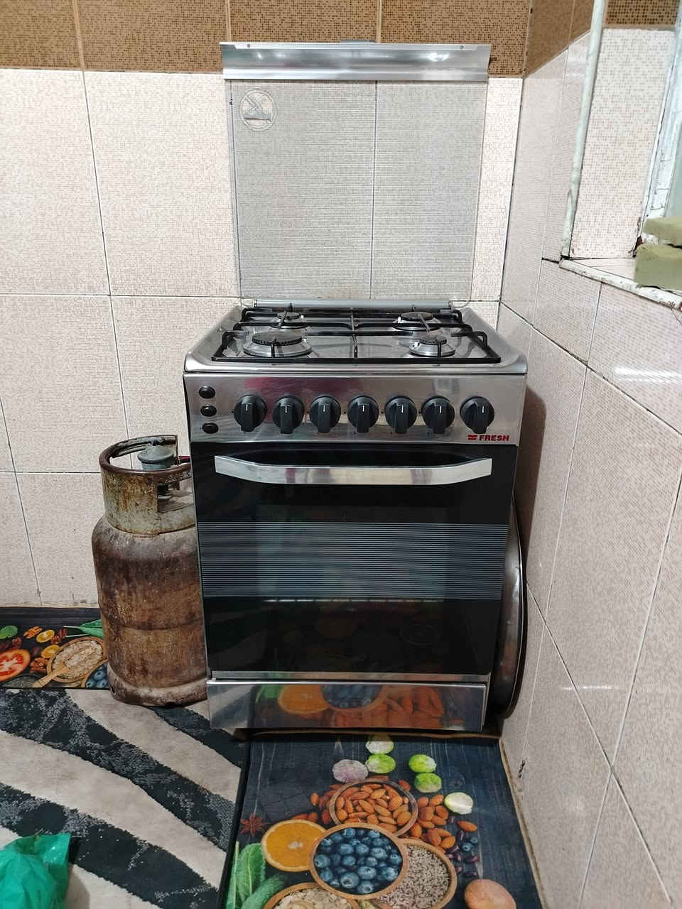 سلام عليكم 
طباخ فريش اخو جديد نضافه 100
براد شغال درجه اولى 
فلتر ماي جديد


**إذا كنت صاحب هذا الإعلان وتريد حذفه لأي سبب، رجاءا أرسل رسالة إلى الدعم الفني**