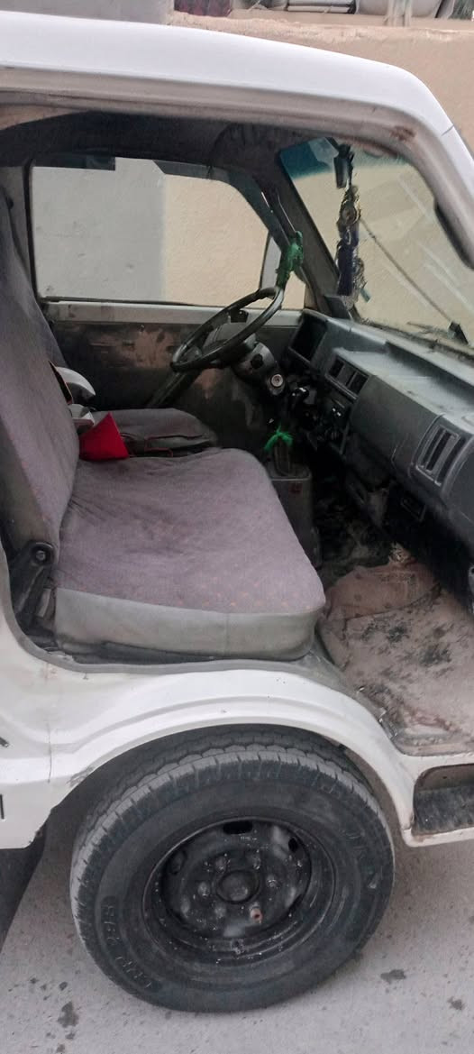 السلام عليكم كيا بنكو مديل 95 سياره مكفوله كيره ومكينه وكسن و شاصي
بسمي سنويه  28 هزه جديد رقم نكليزي شعار سياره تك قماره سبعه مطوله ثمانيه  سعر 37 وبيه مجال مكاني بغداد جسر ديالى رقمي ***********
