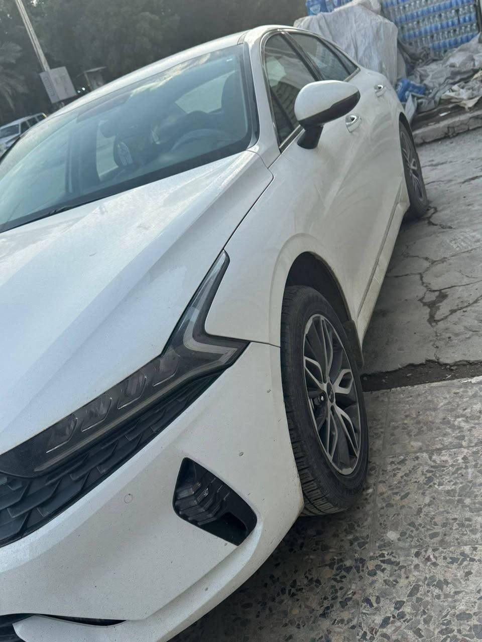 K5 موديل 23 خليجي ماشيه 54 الف
المواصفات: بصمه

تشغيل عن بعد

جلد 

كرسي كهرباء

شاشه

تحكمات ستيرن

وضعيات قياده

رادار

حساسات

السياره فول عدا البانوراما 

والسياره رقم اربيل باسمي اخذتها زيرو من اربيل وعلى ايدي مابيها نقص ان شاء الله السعر 200 وبي مجال للاستفسار الاتصال ***********
