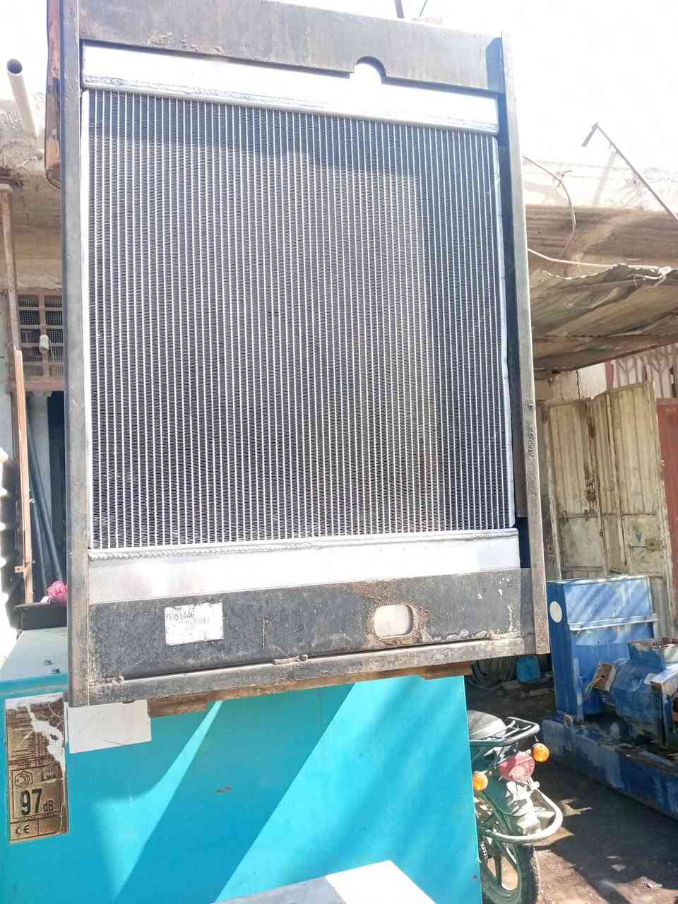 سلام عليكم مكائن بيركز 6بستم بي ببخار سعر الوحده 12$***********
