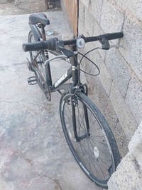 بيسكل • نظيف • قابل للتفاوض