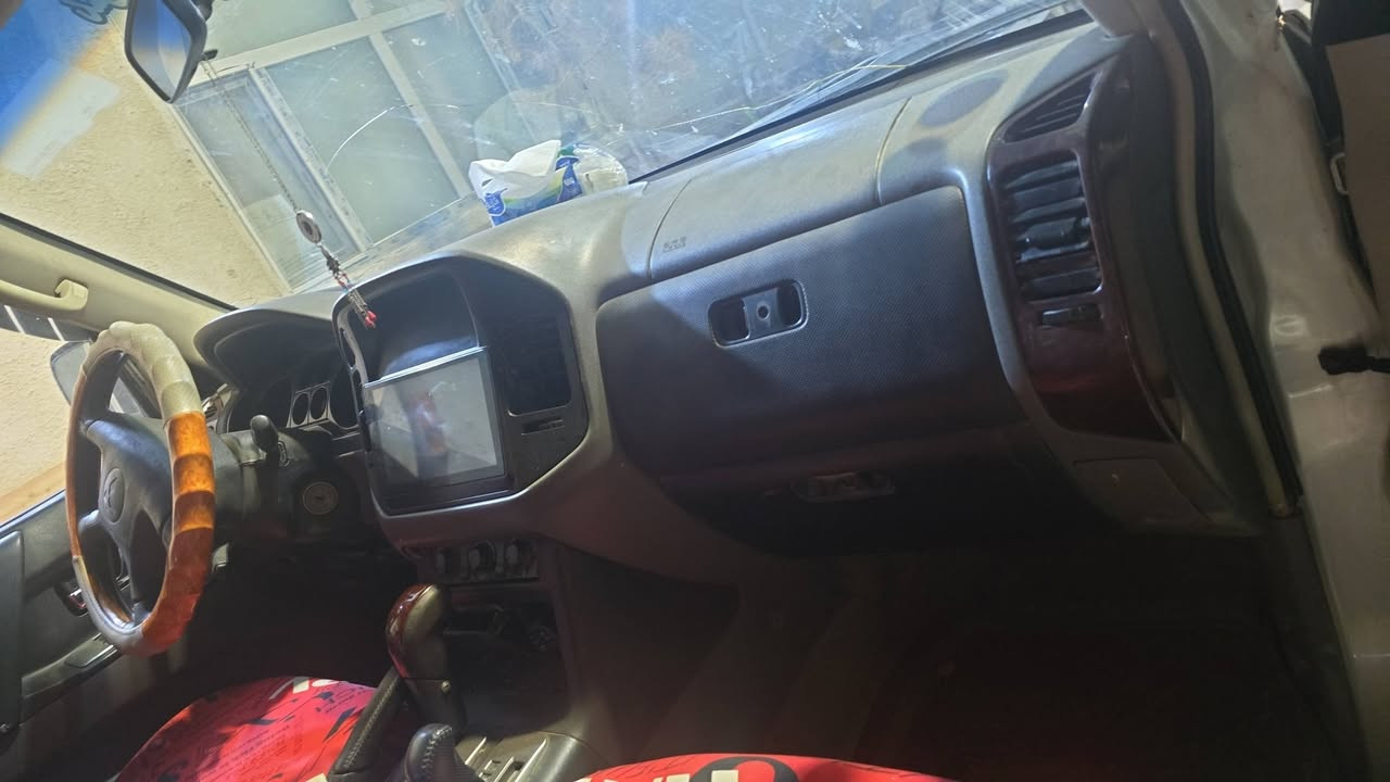 باجيرو موبايل ٦عضلات جاهزه من كلشي كير ومحرك وتبريد وحداديه جيده وجاهزه تخم تاير كارتون مراوس برانج ٧ و٨ و٩ مكاني نجف *********** وبيه وتساب
