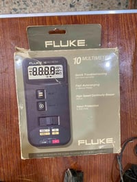 ملتي ميتر • Fluke 10 • تحديد تلقائي