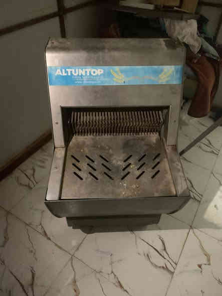 قطاعه توس للبيع ***********
