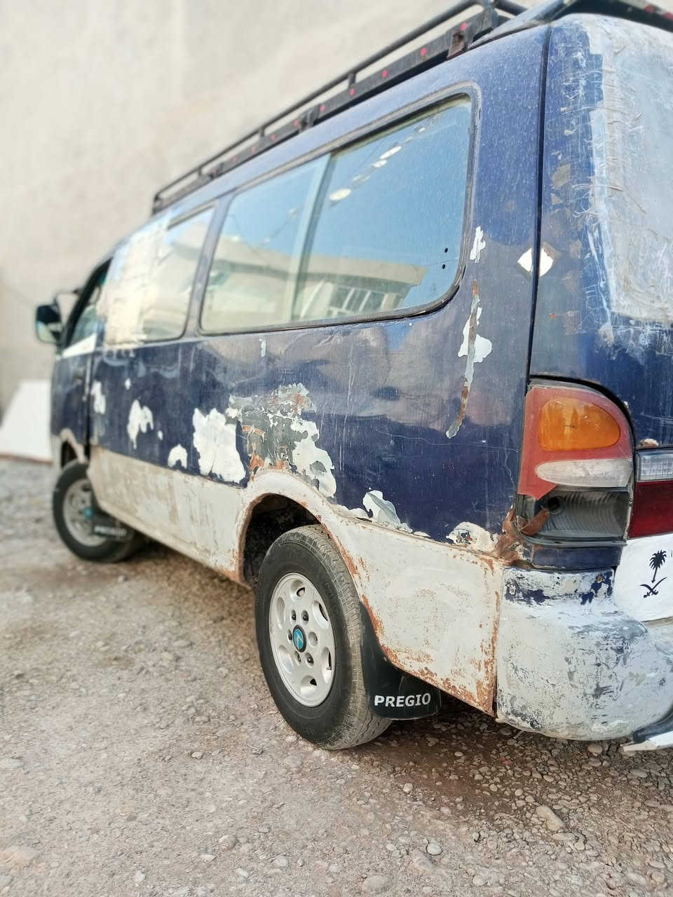 سلام عليكم للبيع او مراوس بريجو موديل 1996 رقم بغداد الماني سنويه 2028 مكينه كير اكسن جدد سياره مابيه نقص للستفسار اتصل *********** واتساب
